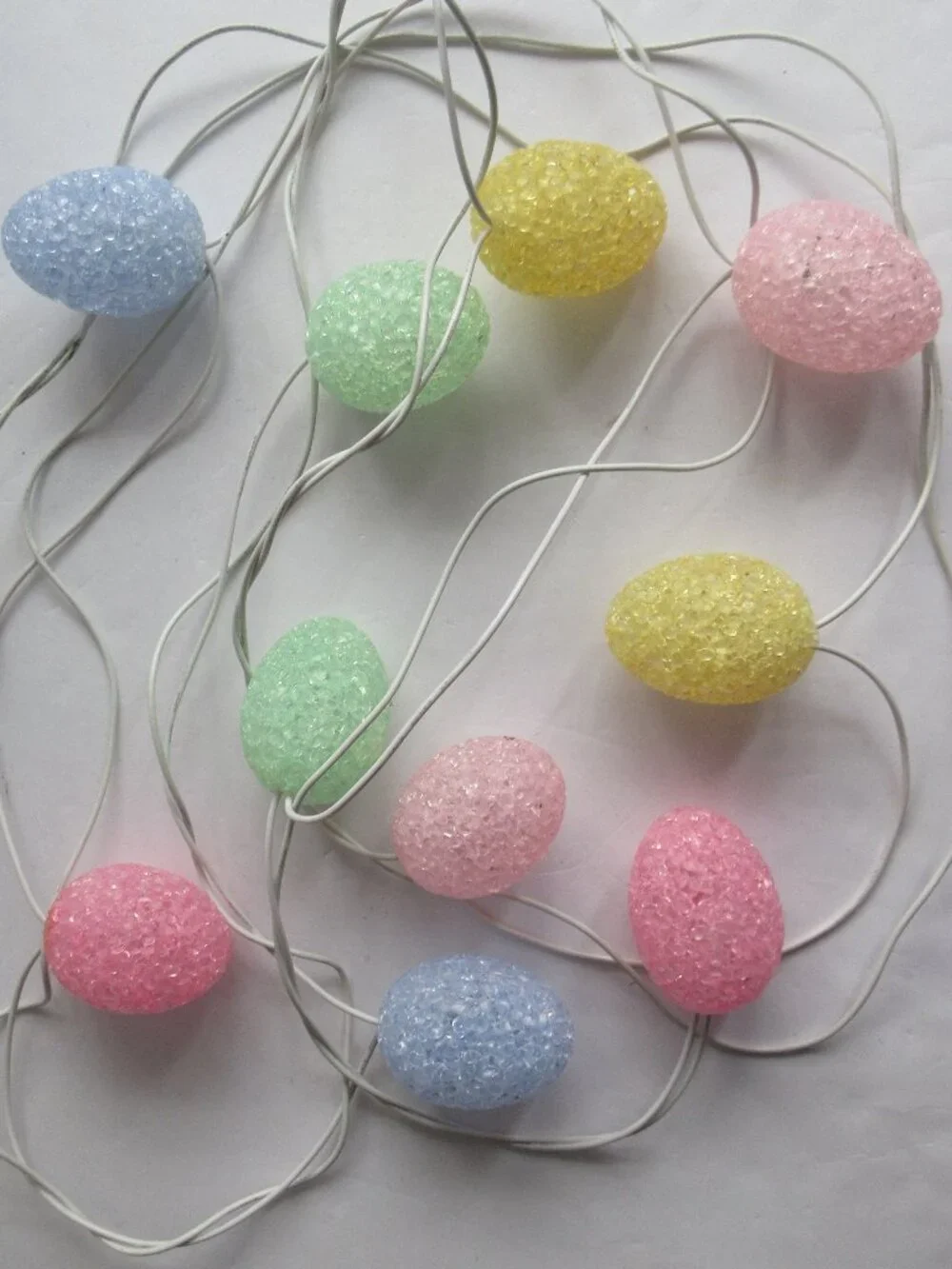 Easter Egg Plastic Melted Popcorn String Lights 10' Pastel Pink Blue Green READ